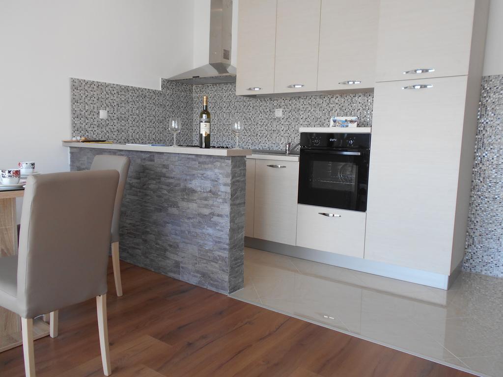 Apartment Cherry Kaštela Buitenkant foto